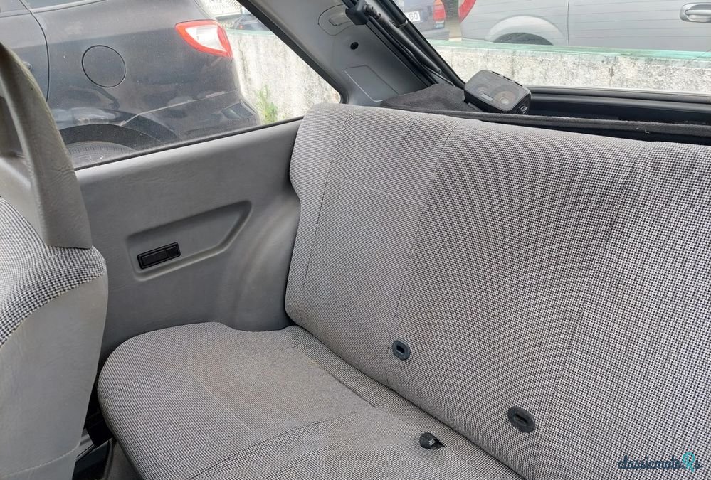 1985' Ford Escort photo #5