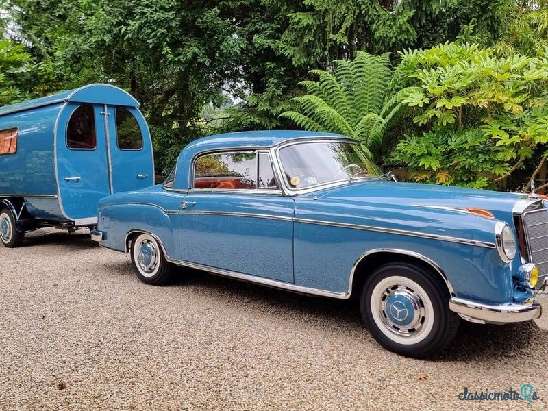 1960' Mercedes-Benz 220 photo #2