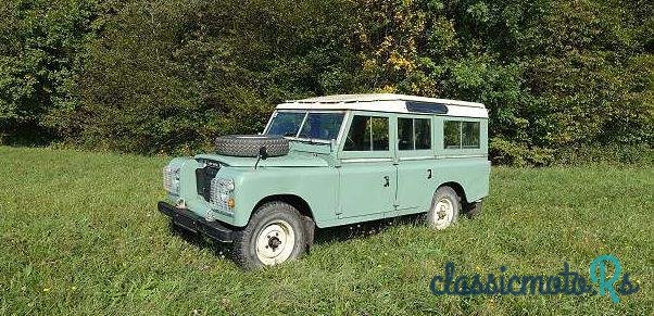 1975' Land Rover Series III 109 photo #6