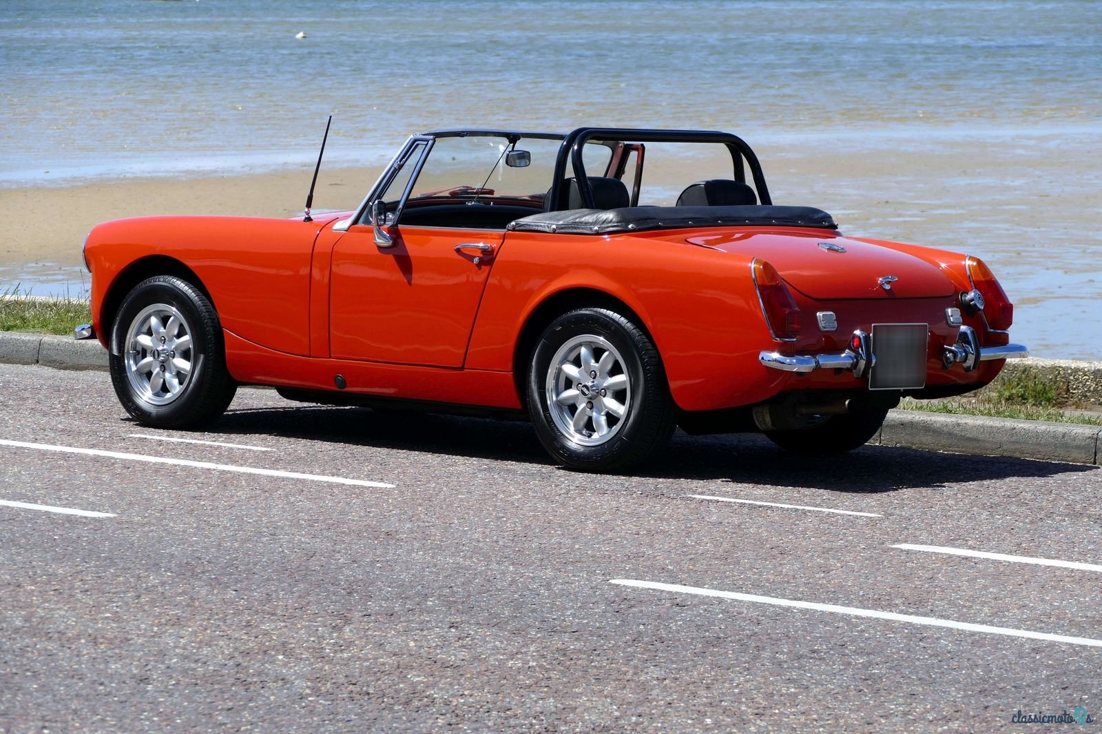 1974' MG photo #5