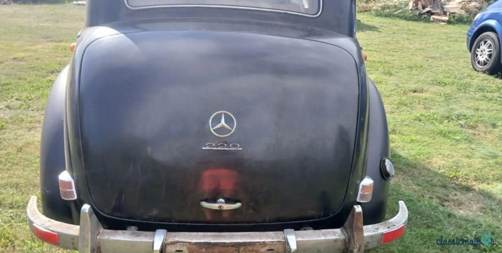 1952' Mercedes-Benz 220S W187 photo #6