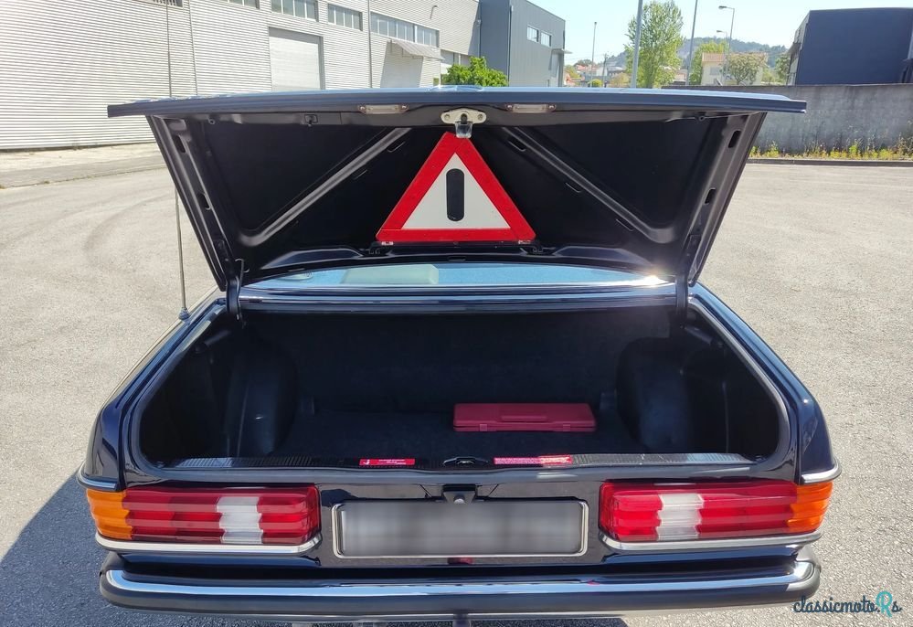 1981' Mercedes-Benz 240 photo #6