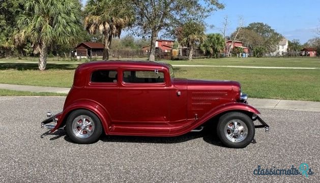 1932' Ford photo #3