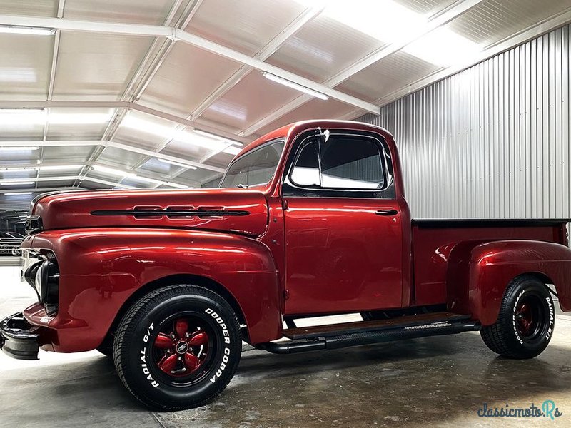 1952' Ford F-100 photo #3