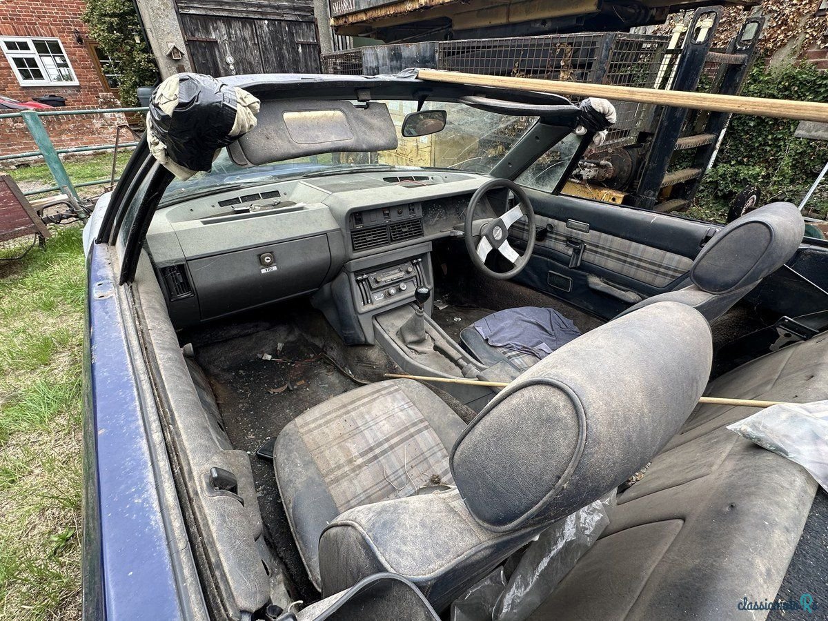 1982' Triumph TR7 photo #5