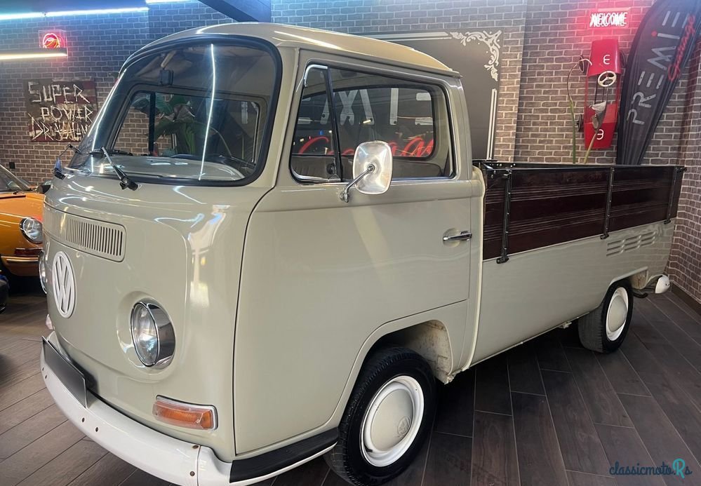1970' Volkswagen Type 2 photo #4