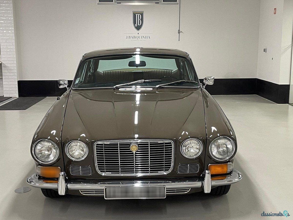 1972' Jaguar XJ photo #5