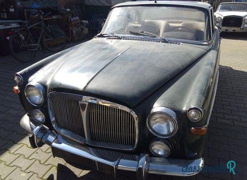 1970' Rover P5B Coupe photo #3