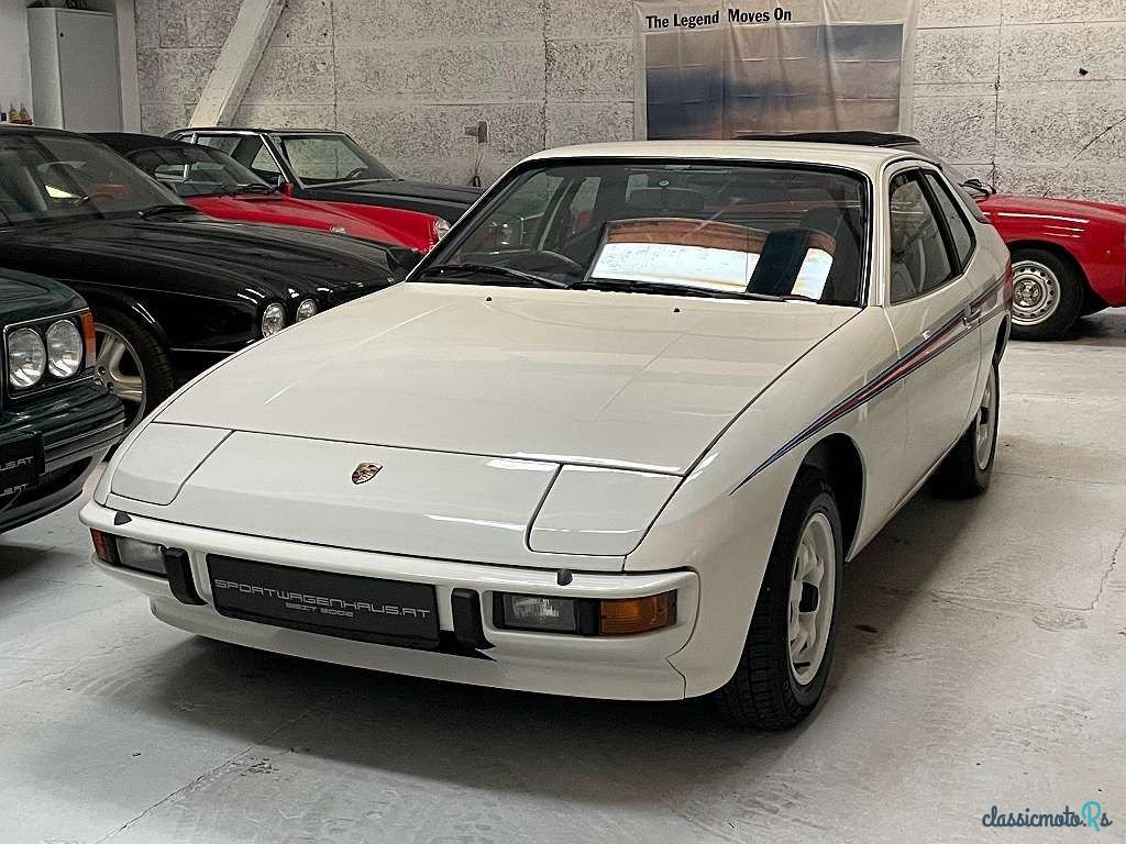 1977' Porsche 924 photo #1