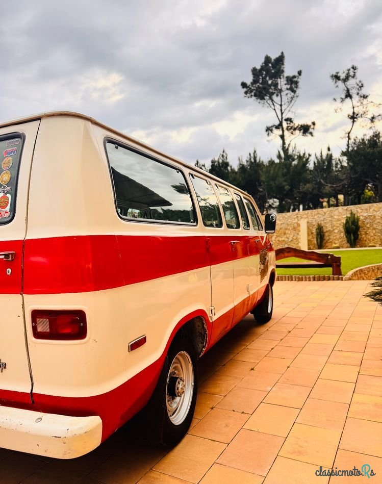 1978' Dodge Van photo #2