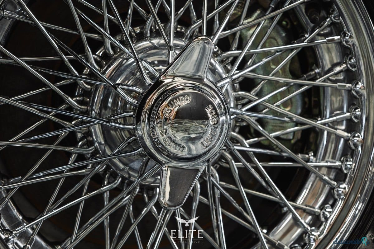1963' Aston Martin DB5 photo #6