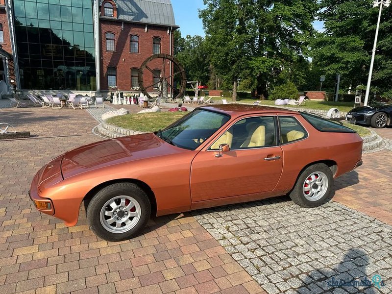 1977' Porsche 924 photo #6