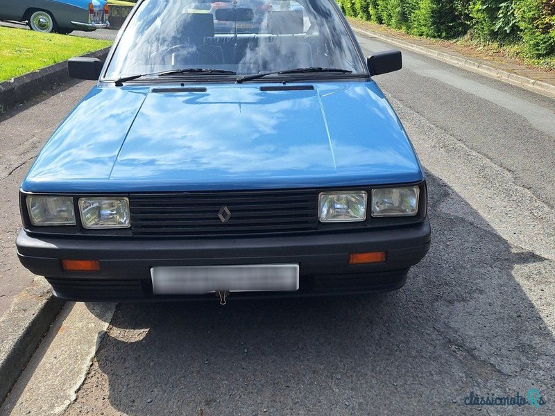 1986' Renault 11 photo #3