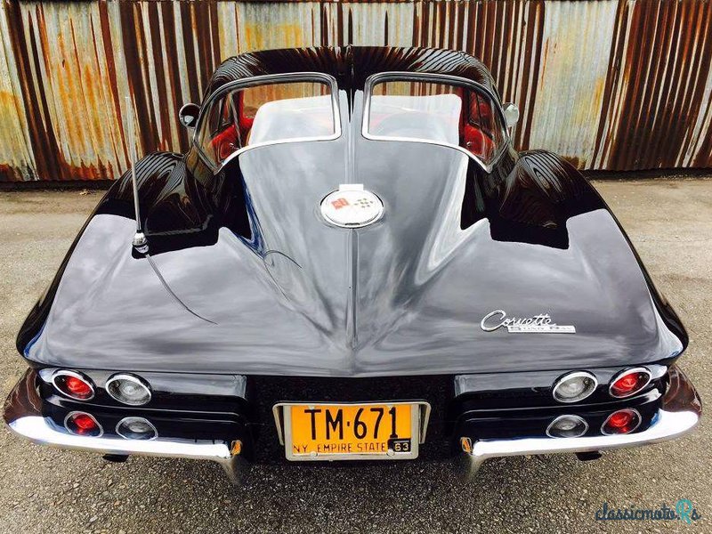 1963' Chevrolet Corvette photo #4