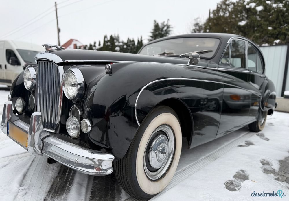 1960' Jaguar MK IX photo #6