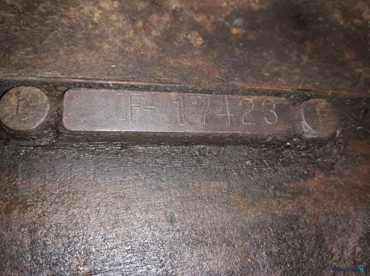 1930' DeSoto Eight Sedan 4 Doors photo #3