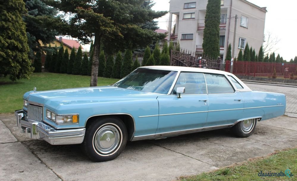 1975' Cadillac Deville photo #3