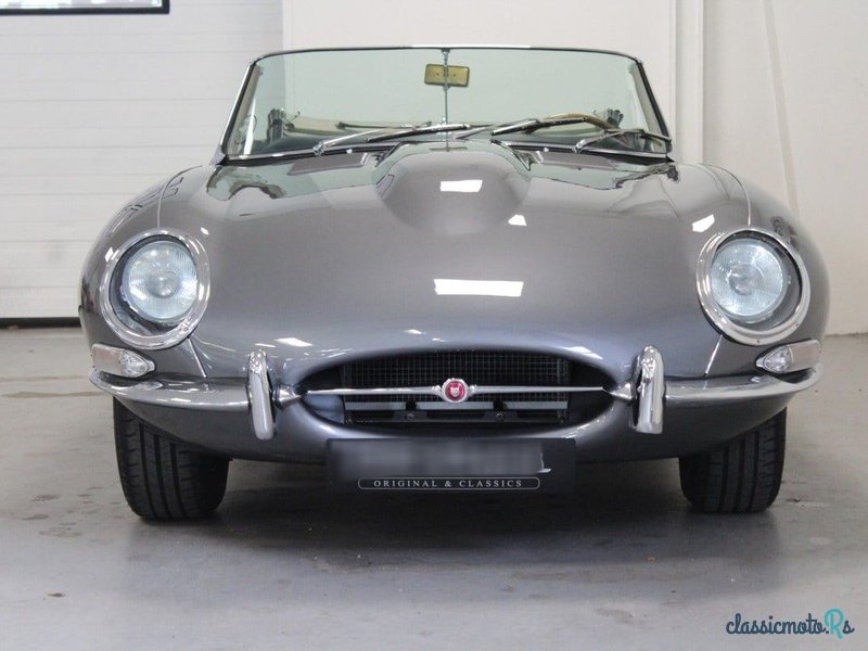 1963' Jaguar E-Type photo #3