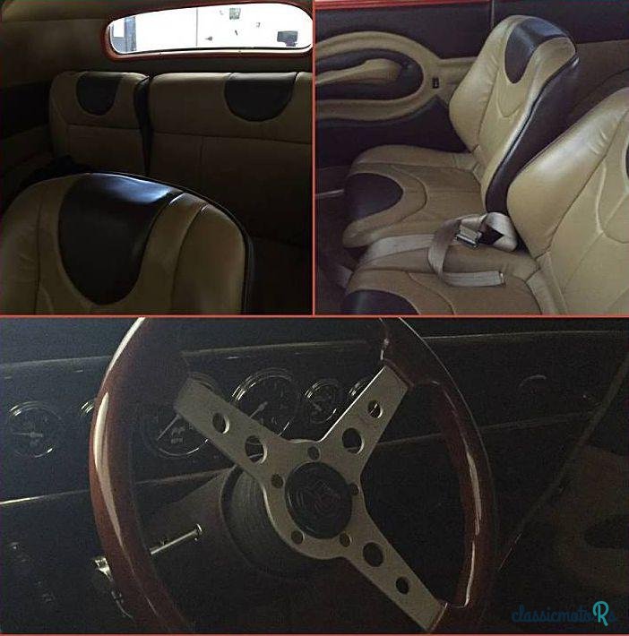 1933' Ford Custom photo #1