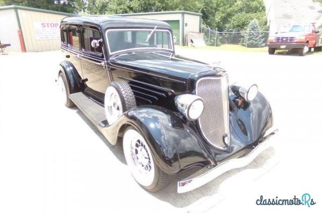 1934' Dodge Deluxe photo #2
