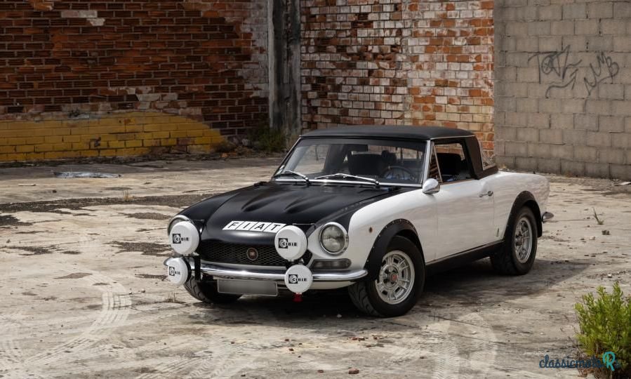 1972' Fiat 124 photo #1