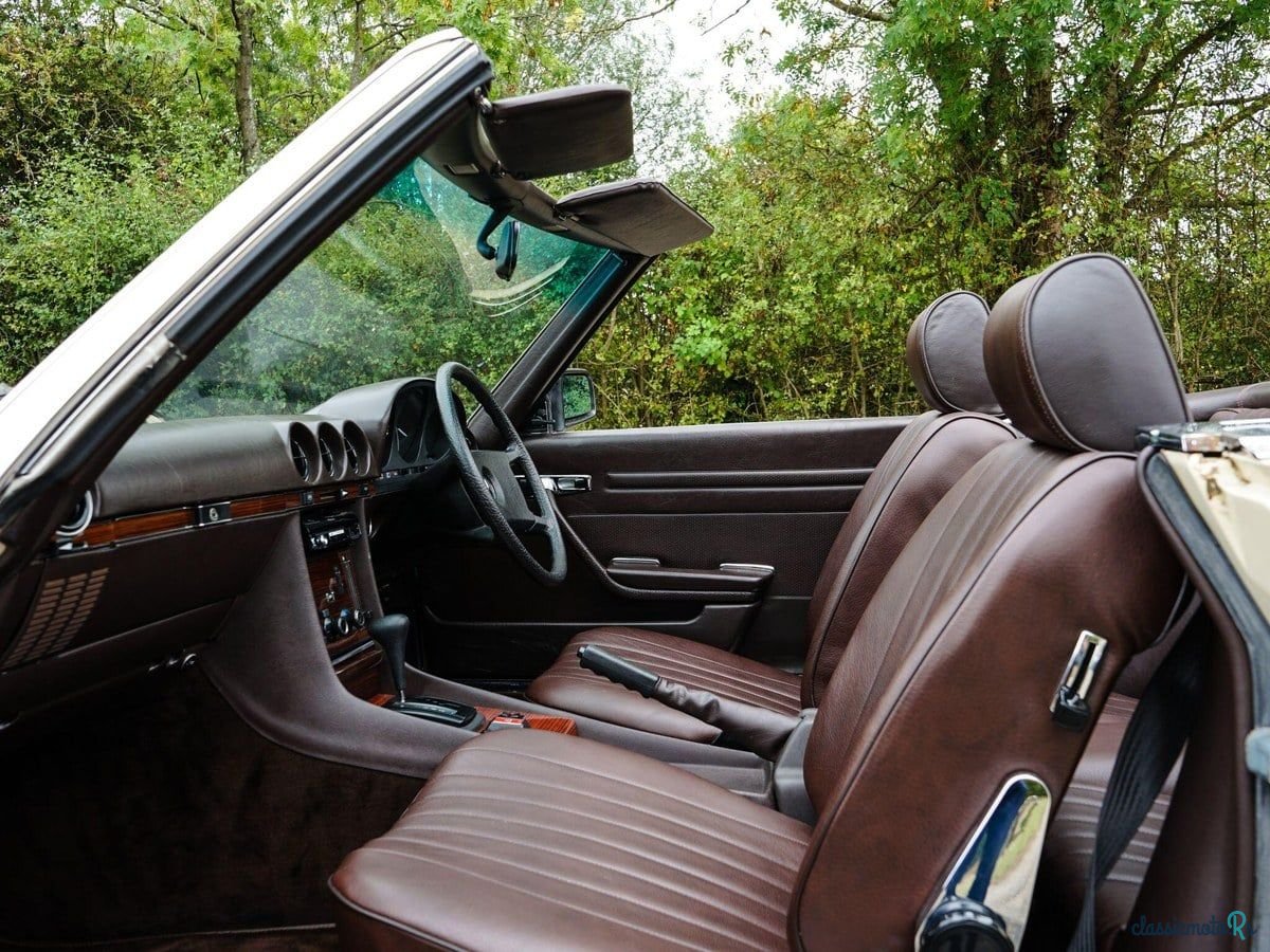 1980' Mercedes-Benz Sl Class photo #3