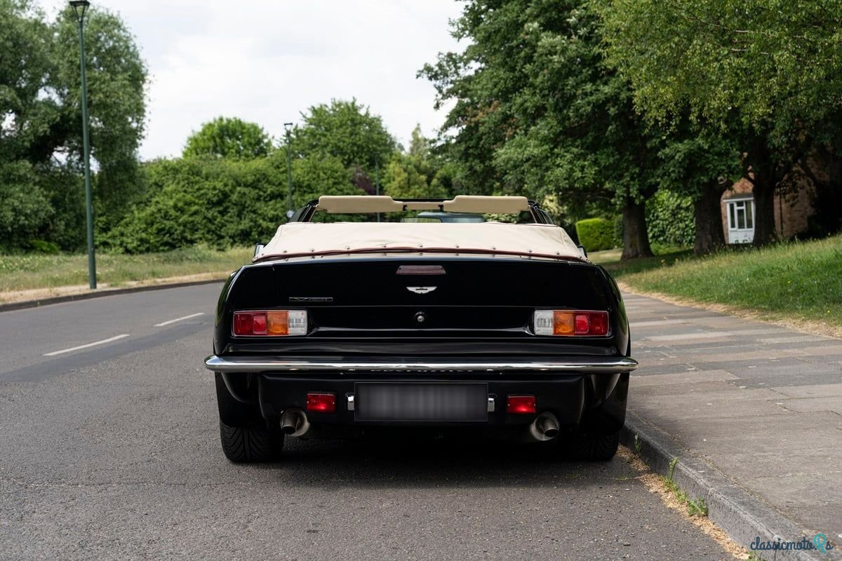 1988' Aston Martin Vantage photo #5