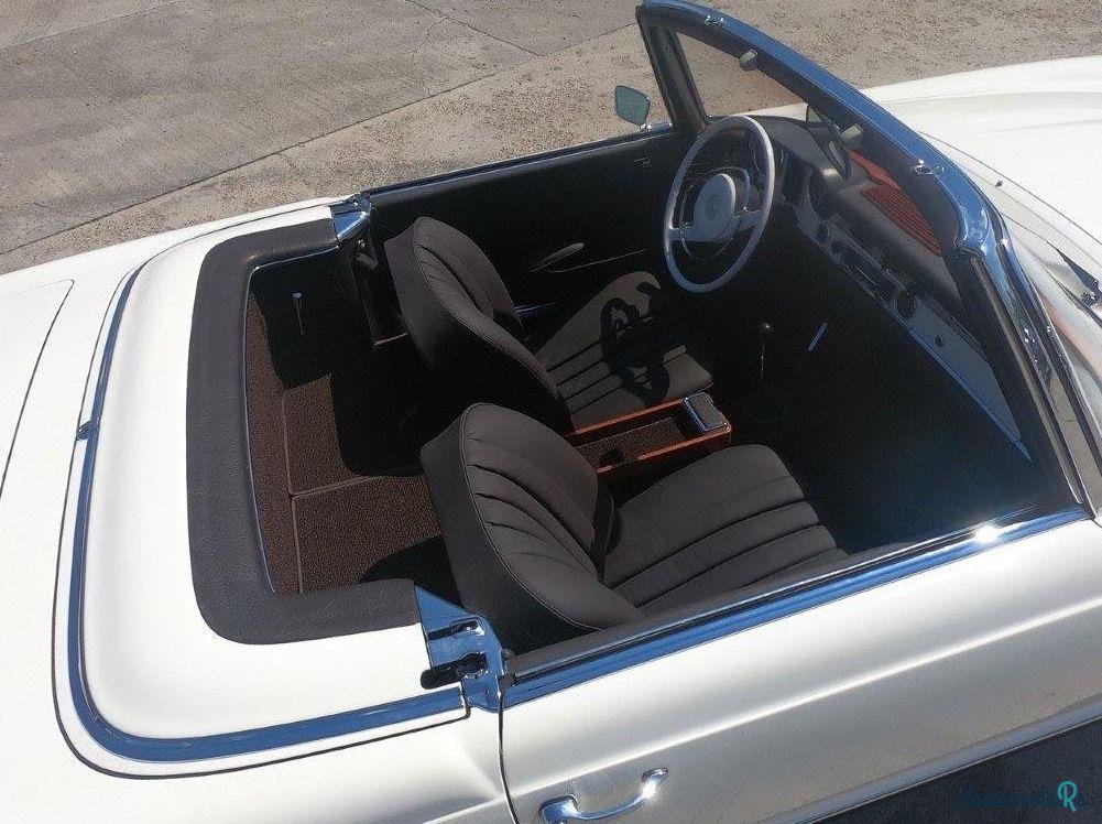 1969' Mercedes-Benz 280 photo #4