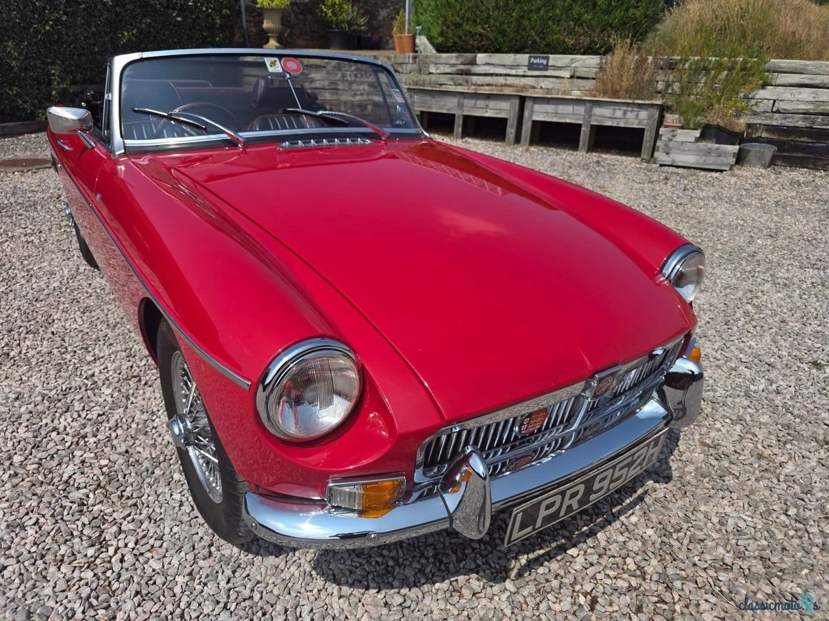 1969' MG MGB photo #4
