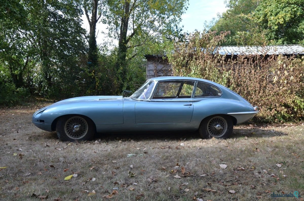 1966' Jaguar E-Type photo #2