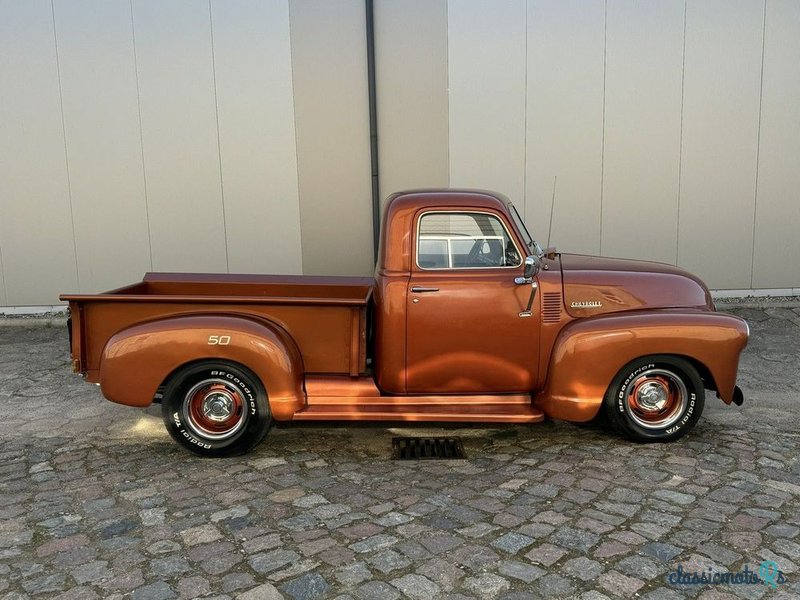 1950' Chevrolet Apache photo #5