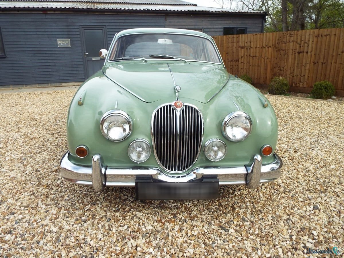 1967' Jaguar Mark 2 photo #3