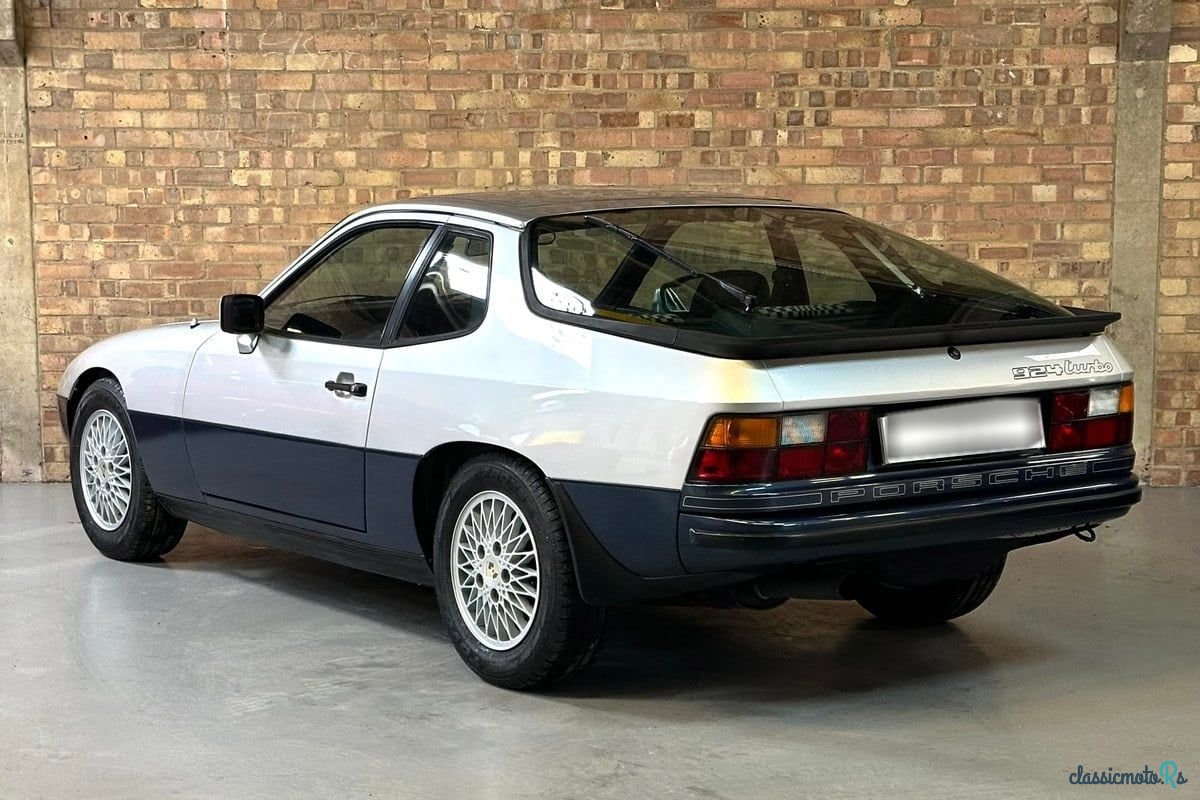 1980' Porsche 924 photo #2
