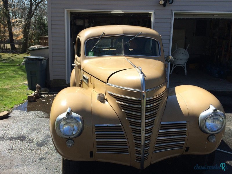 1939' Plymouth photo #2