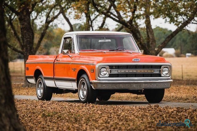 1970' Chevrolet C/K Truck photo #3