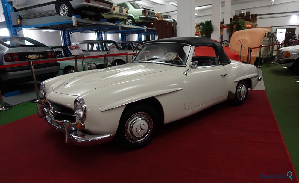 1961' Mercedes-Benz Sl photo #2