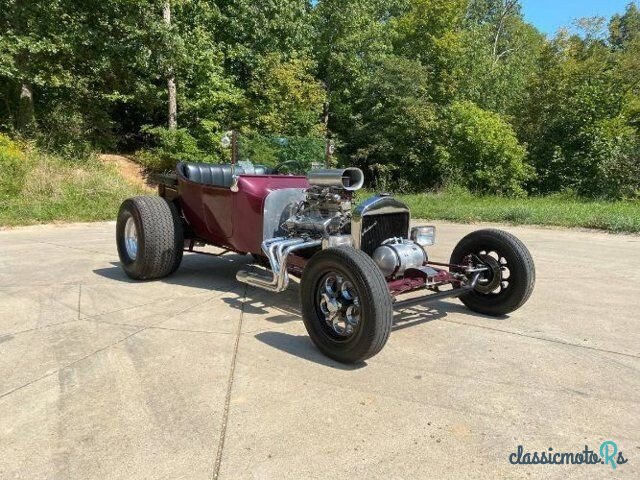 1923' Ford photo #2