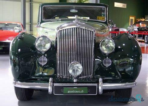 1948' Bentley Vi Saloon Freestone & Webb photo #5