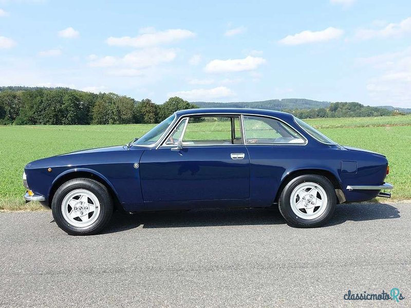 1972' Alfa Romeo Gt 1600 photo #2