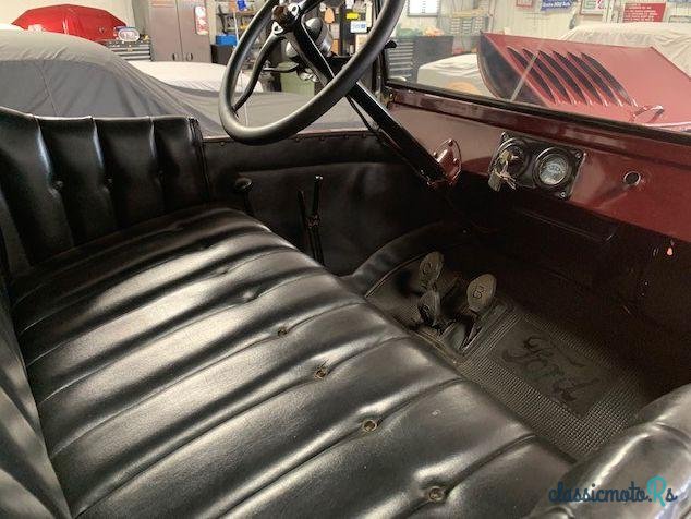 1924' Ford Model T photo #2