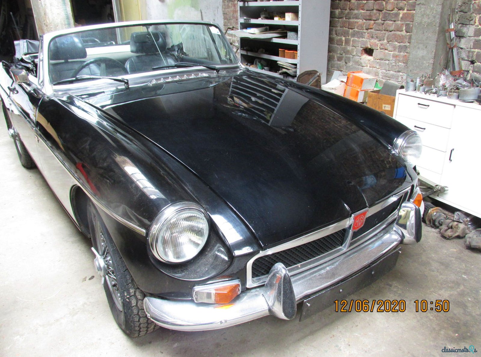 1973' MG MGB Roadster photo #1