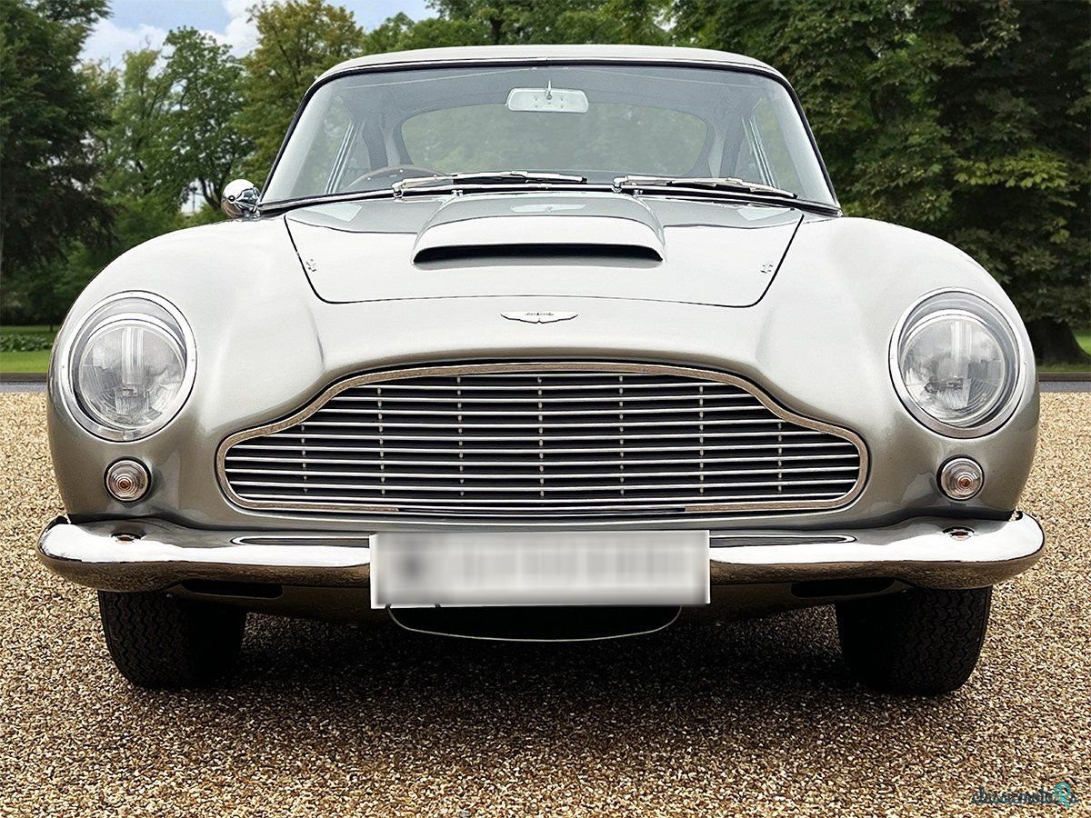 1963' Aston Martin DB5 photo #2