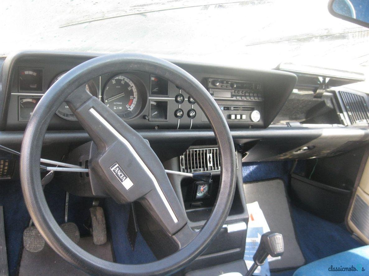 1978' Lancia Gamma Pininfarina photo #3