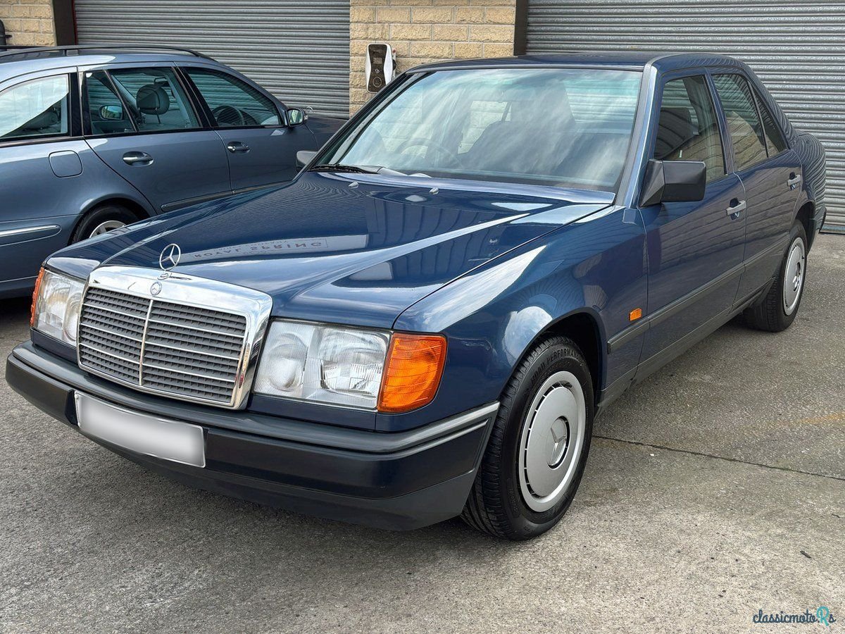 1989' Mercedes-Benz E Class photo #5