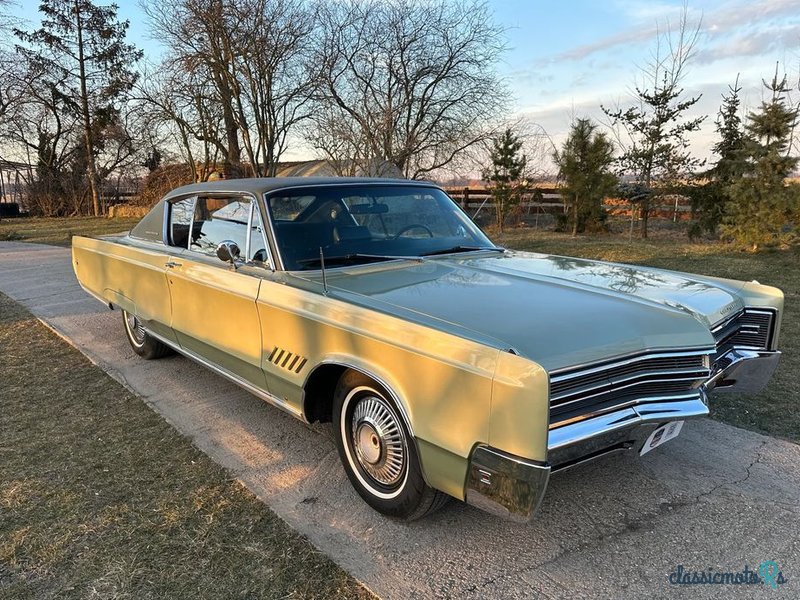 1968' Chrysler 300 photo #4