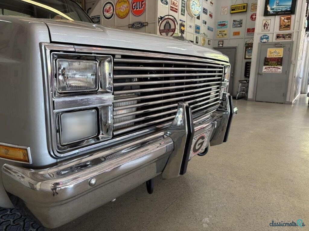 1984' Chevrolet C/K Truck photo #5