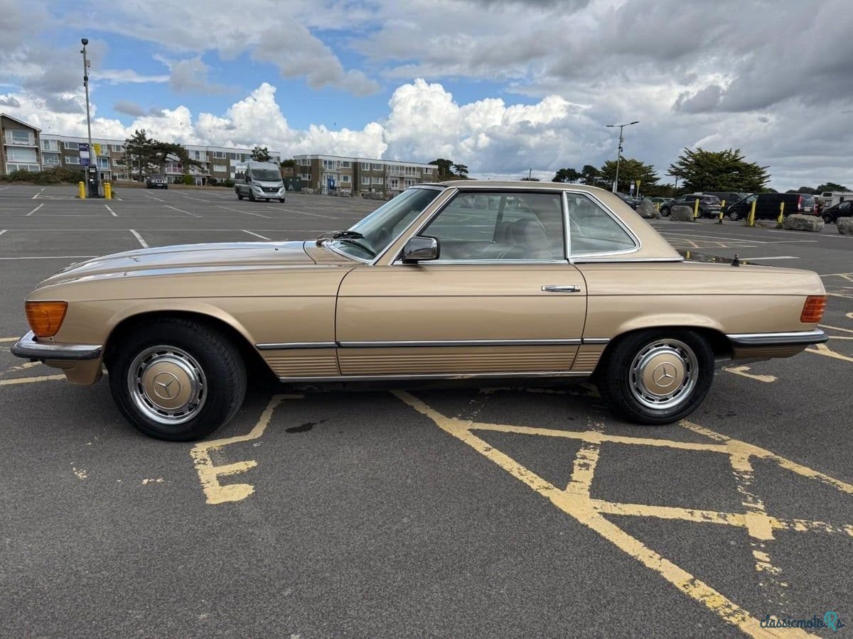 1983' Mercedes-Benz Sl Class photo #2