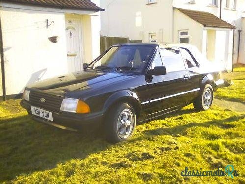 1984' Ford Escort Cabriolet photo #5