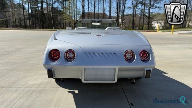 1975' Chevrolet Corvette photo #5