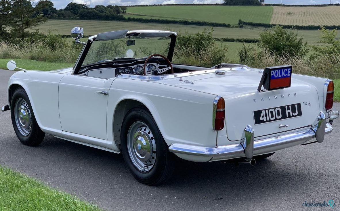 1962' Triumph TR4 photo #1